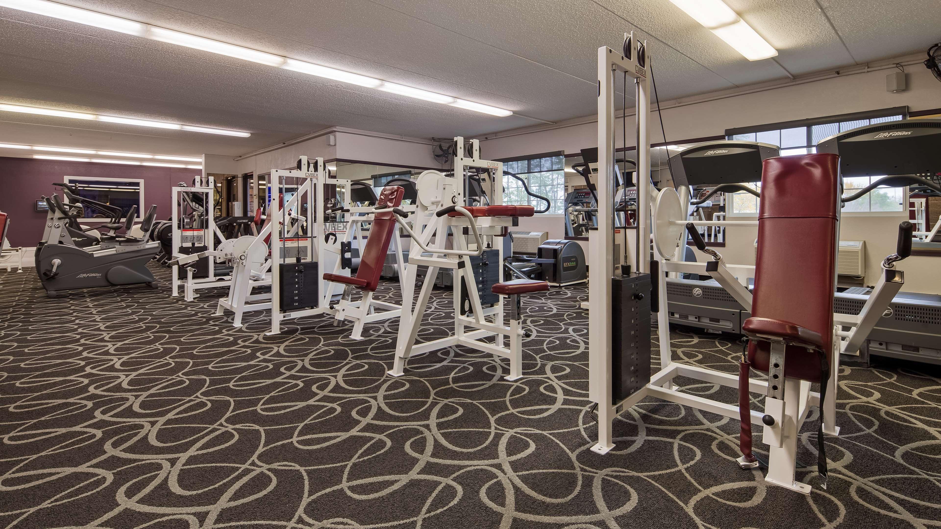 Best Western Plus Longbranch Hotel & Convention Center Cedar Rapids Eksteriør billede