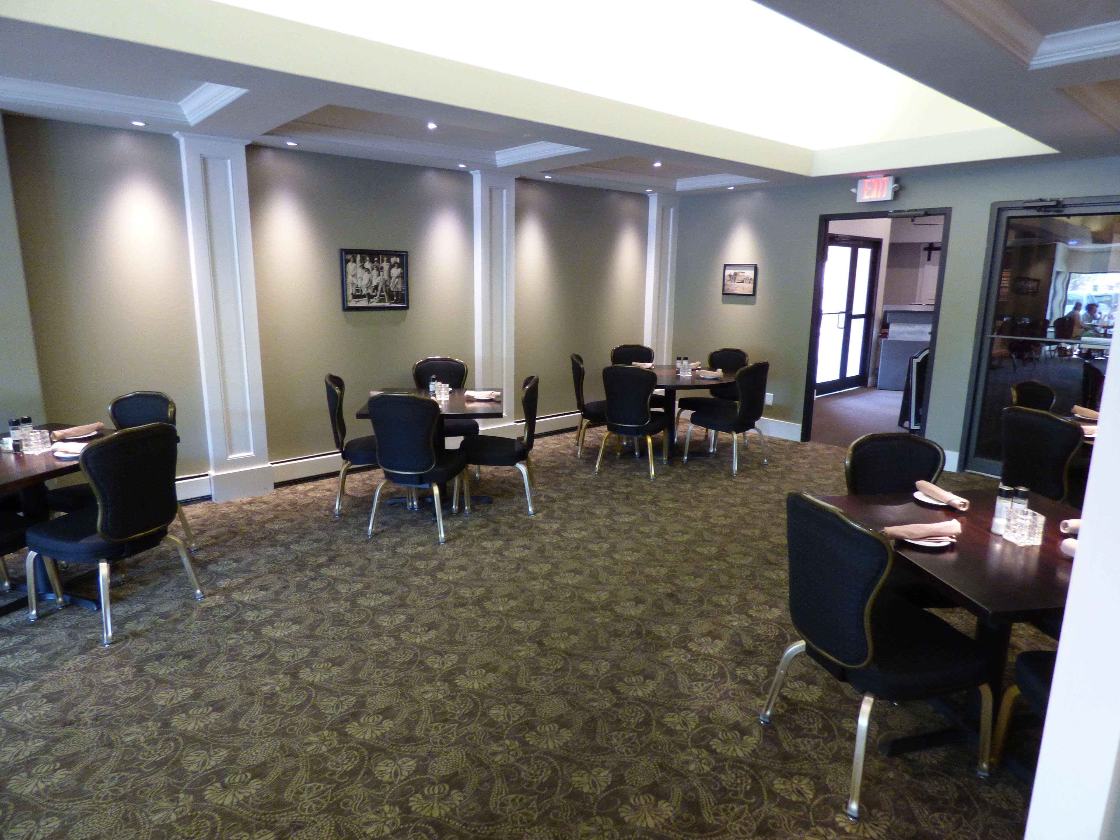 Best Western Plus Longbranch Hotel & Convention Center Cedar Rapids Eksteriør billede